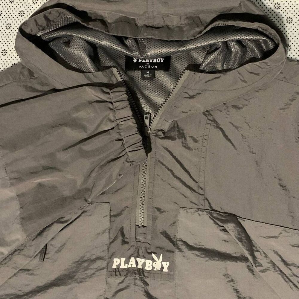 Playboy by PacSun Nylon Anorak Pullover Windbreaker Jacket Gray Hood M